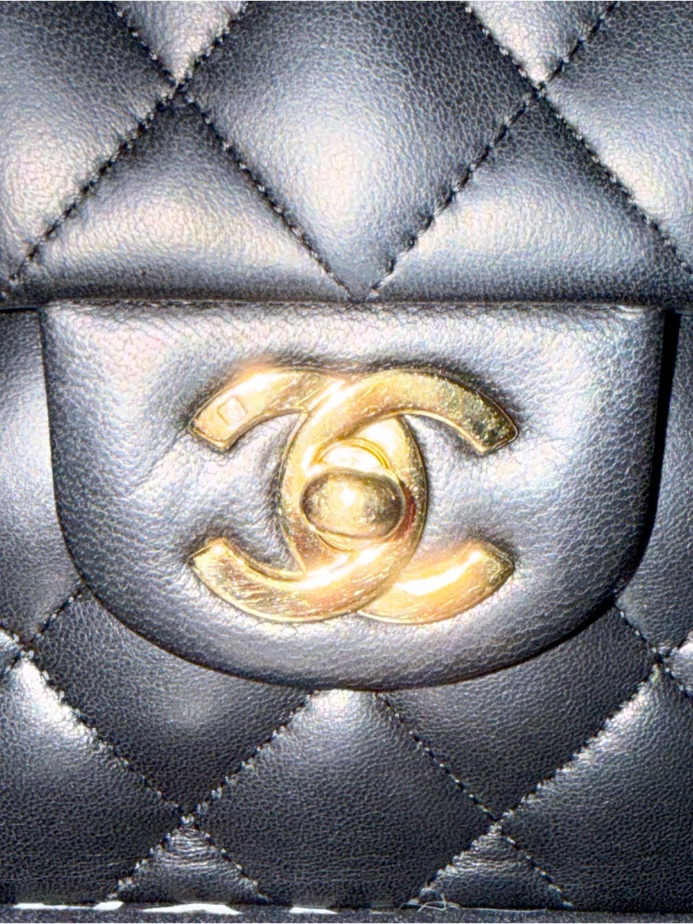 Chanel Vintage Black Quilted Lambskin Double Flap Bag S10 (2005-2006) - Picture 3 of 14